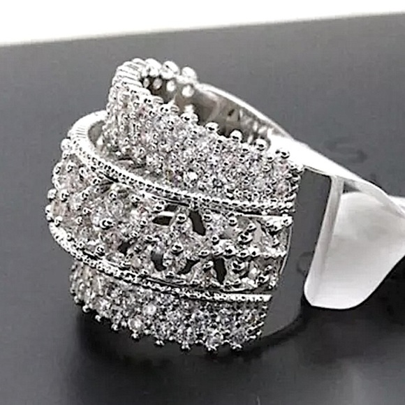 WHITE GOLD SAPPHIRE BAGUETTE RING FLOWER DIAMOND ENGAGEMENT - Picture 5 of 7